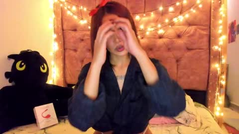 mia_miel69 online show from 18, 5, 2026