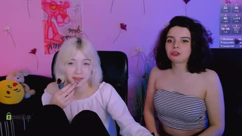 mia_mooon_ online show from 19, 5, 2026