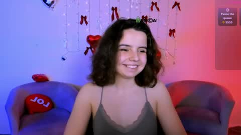 mia_mooon_ online show from 25, 5, 2026