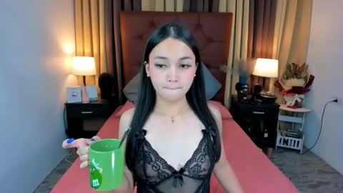 Snapshot of mia_mow chatting on 15, 2, 2025 They called me MIA online show from 15, 2, 2025