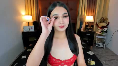 Snapshot of mia_mow chatting on 23, 2, 2025 They called me MIA online show from 23, 2, 2025