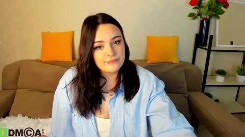 Snapshot of mia_r0ss chatting on 3, 10, 2025 Mia online show from 3, 10, 2025