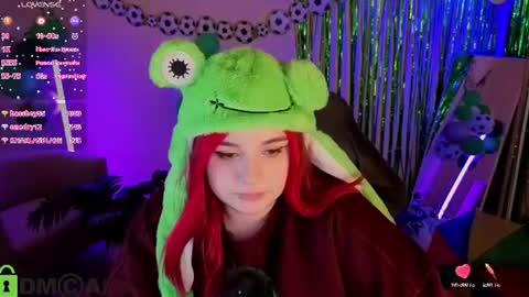 Snapshot of mia_r0ss chatting on 22, 6, 2026 Mia online show from 22, 6, 2026