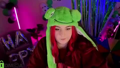 Snapshot of mia_r0ss chatting on 25, 6, 2026 Mia online show from 25, 6, 2026