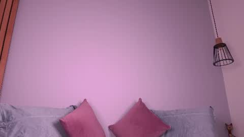 Snapshot of mia_reeves chatting on 7, 7, 2026 Mia Reeves online show from 7, 7, 2026