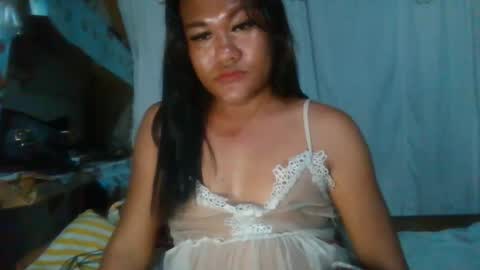 Snapshot of mia_revita chatting on 22, 4, 2026 mia_revita online show from 22, 4, 2026