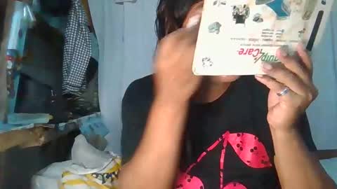 Snapshot of mia_revita chatting on 5, 5, 2026 mia_revita online show from 5, 5, 2026
