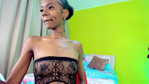 Snapshot of mia_rissi chatting on 9, 10, 2025 Mia online show from 9, 10, 2025