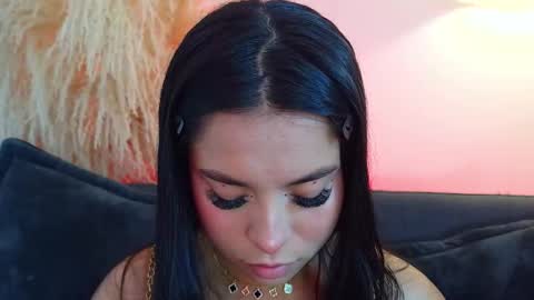 Mia online show from 22, 3, 2026