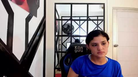 Snapshot of mia_rq chatting on 9, 10, 2025 MIA online show from 9, 10, 2025
