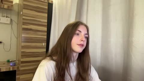Mia online show from 16, 7, 2026