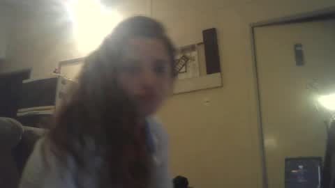 Mia online show from 6, 7, 2026