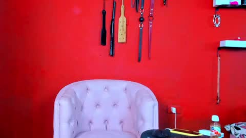 Mia sophiia online show from 15, 12, 2024