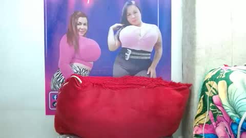 Snapshot of mia_squirt_big chatting on 27, 5, 2026 Mia squirt big INDEPENDENT MODEL...ONLYFANS online show from 27, 5, 2026