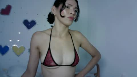 Snapshot of mia_suarez4 chatting on 28, 5, 2026 MIA suarez4 online show from 28, 5, 2026