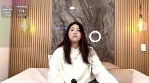 Snapshot of mia_sun14 chatting on 21, 10, 2025 MIA  SUN  online show from 21, 10, 2025