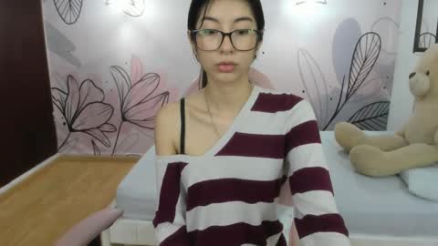 Snapshot of mia_vanucci chatting on 29, 1, 2025 Mia Vanucci online show from 29, 1, 2025