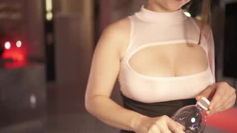 VixenMia online show from 13, 5, 2026