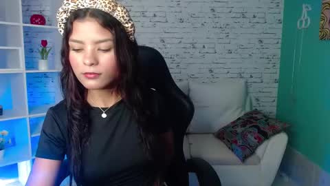 Mia online show from 27, 2, 2025