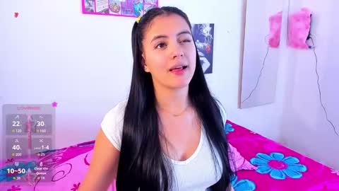 Snapshot of miaa_013 chatting on 28, 10, 2025 baby miaa online show from 28, 10, 2025