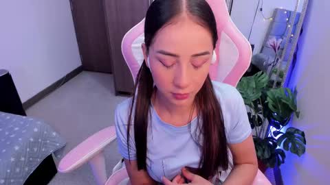Snapshot of miaa_06 chatting on 27, 2, 2025 mia nicolle online show from 27, 2, 2025