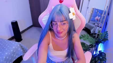 Snapshot of miaa_06 chatting on 6, 3, 2025 mia nicolle online show from 6, 3, 2025