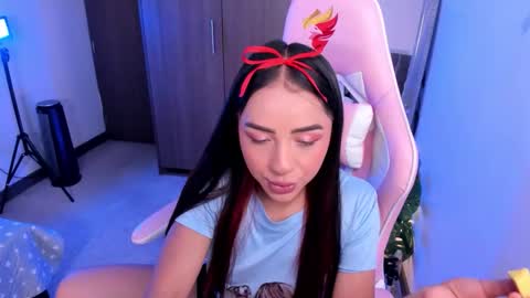 Snapshot of miaa_06 chatting on 14, 2, 2026 mia nicolle online show from 14, 2, 2026