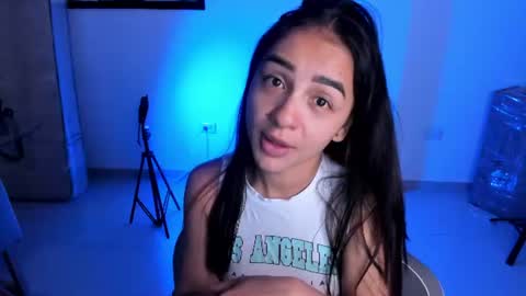 Snapshot of miaa_06 chatting on 25, 6, 2026 mia nicolle online show from 25, 6, 2026