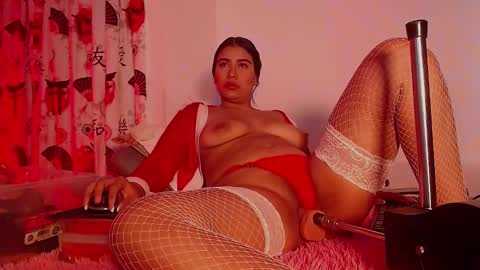 Mia online show from 11, 12, 2024