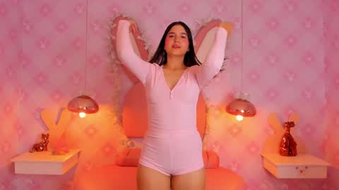 Miaa Cute  online show from 5, 1, 2025