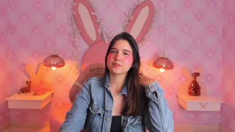 Miaa Cute  online show from 6, 1, 2025
