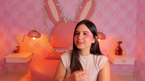 Miaa Cute  online show from 7, 1, 2025