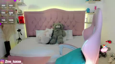 Mia online show from 1, 5, 2026