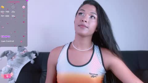 Mia online show from 15, 1, 2025