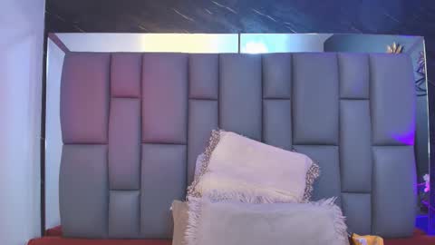 Mia online show from 16, 10, 2025