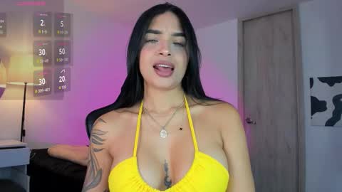 Mia online show from 27, 9, 2025