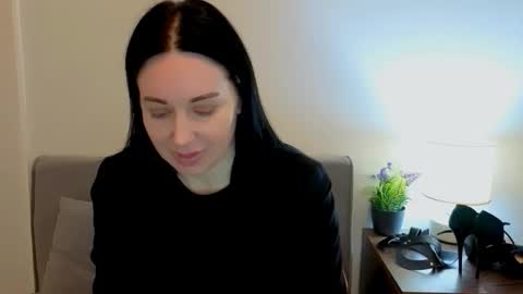 Snapshot of miaalluring chatting on 18, 3, 2026 Mia online show from 18, 3, 2026