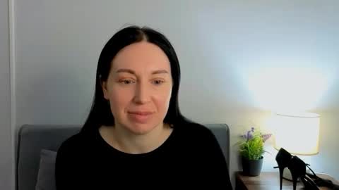 Snapshot of miaalluring chatting on 21, 3, 2026 Mia online show from 21, 3, 2026