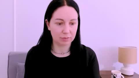Mia online show from 21, 4, 2026