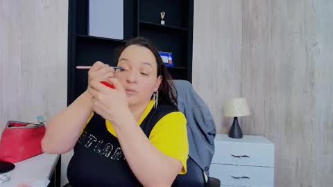 Im Miss Mia online show from 22, 12, 2025