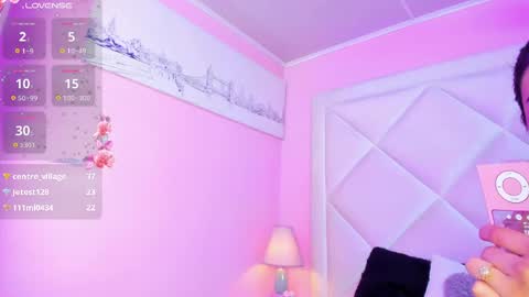 Snapshot of miaasmiith_ chatting on 15, 4, 2026 Alexandra online show from 15, 4, 2026
