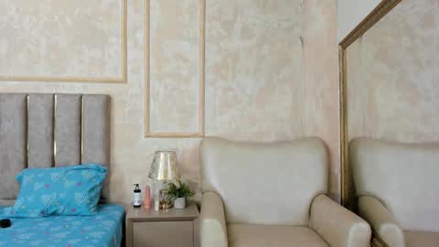 Miaasummer online show from 9, 2, 2026