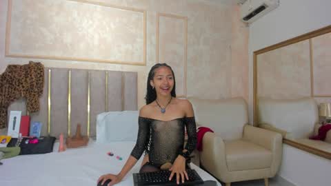 Miaasummer online show from 4, 5, 2026