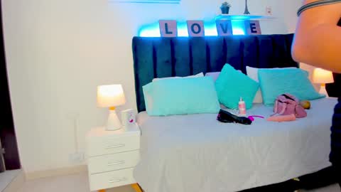 MIA online show from 8, 1, 2025