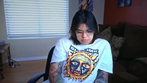 Mia online show from 1, 12, 2024