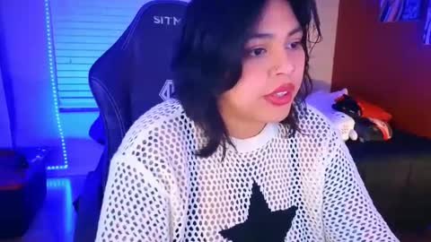 Mia online show from 28, 1, 2025