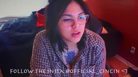 Mia online show from 24, 2, 2025