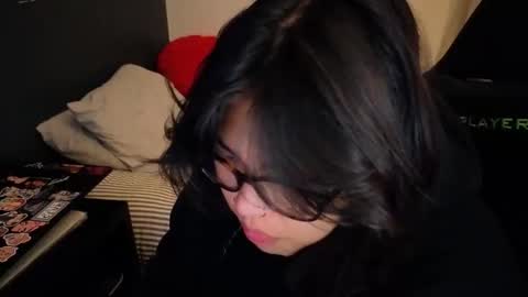 Mia online show from 29, 4, 2026