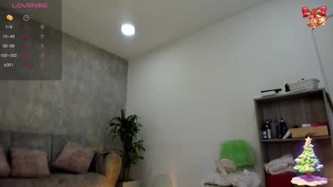 miacooper online show from 22, 12, 2025