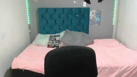 miacumgirl online show from 16, 6, 2026